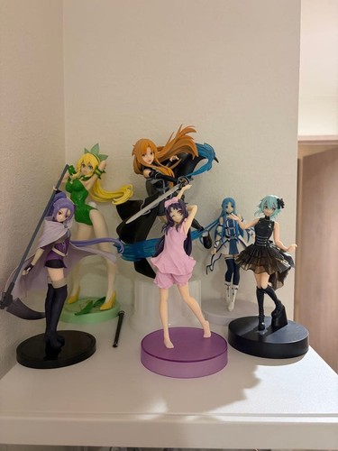Sword art online figure - sword,